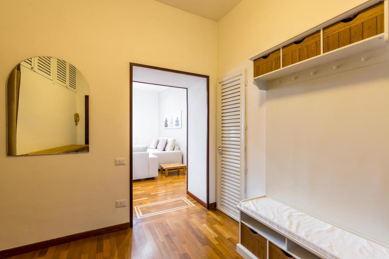 Brancaccio Renewed Apartment By Napoliapartments Εξωτερικό φωτογραφία